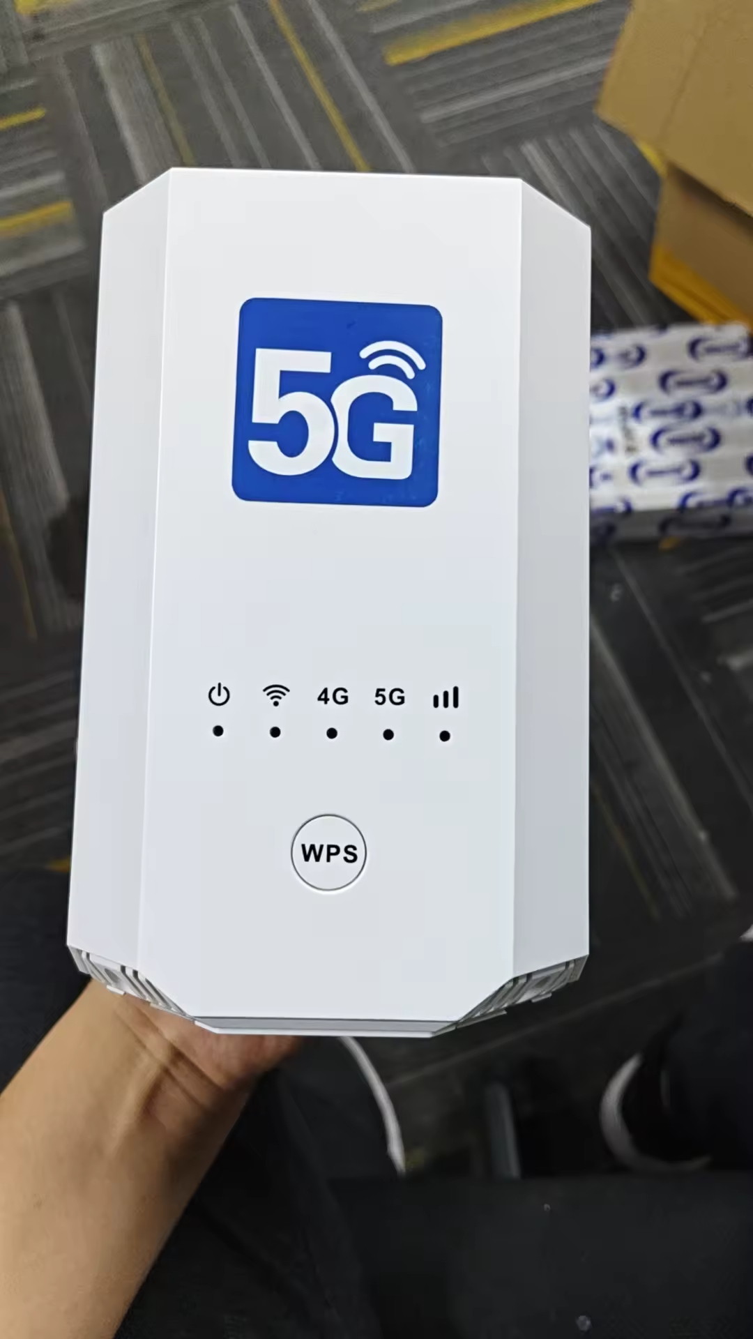 ZLT X28 MAX 5G CPE Wireless Router WiFi 6 Dual Band NSA+SA Mode Extend Gigabit With Sim Card Slot Indoor 5G Modem - Image 2