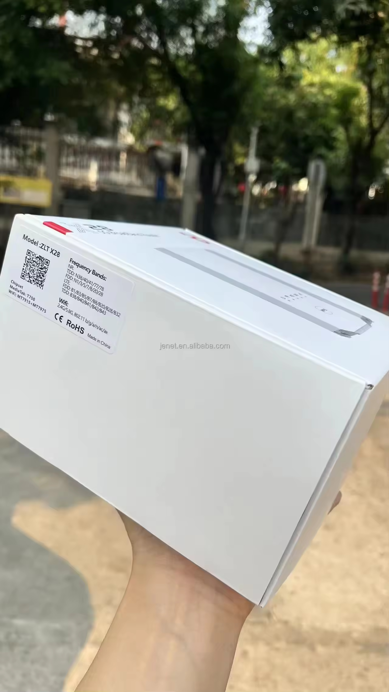 ZLT X28 MAX 5G CPE Wireless Router WiFi 6 Dual Band NSA+SA Mode Extend Gigabit With Sim Card Slot Indoor 5G Modem - Image 6