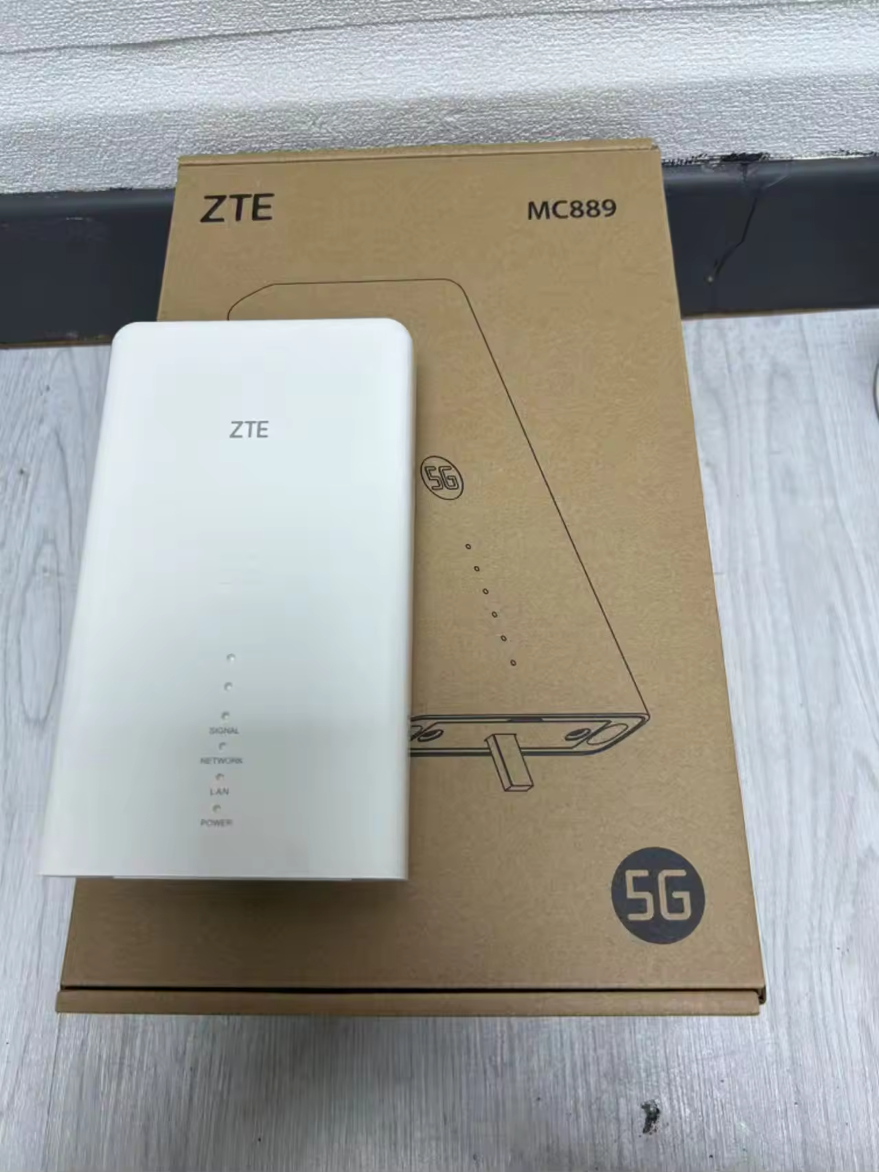 Original 5G router MC889 FWA Outdoor CPE Router X62 NSA+SA Sim Card 2.5G Gigabit Router Slot Sub6+mmW - Image 8